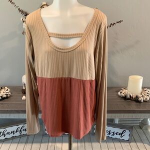 Chic Two-Tone Long Sleeve Blouse